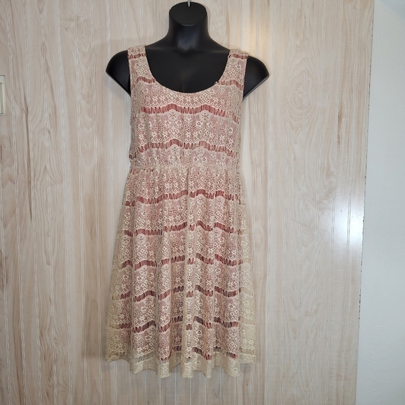 Maurices Red & Cream Lace Mini Dress Sz 2X - Picture 1 of 5